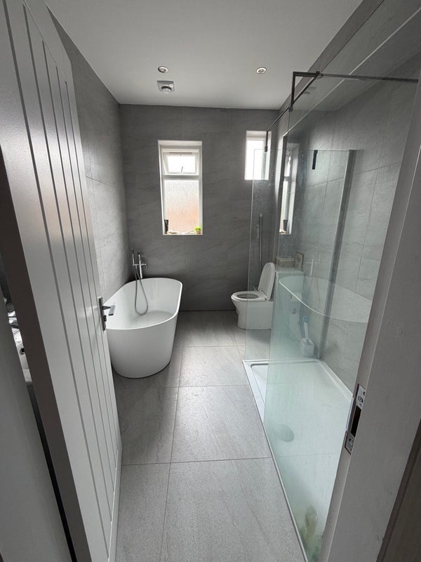Room Abbey Avenue in Leeds