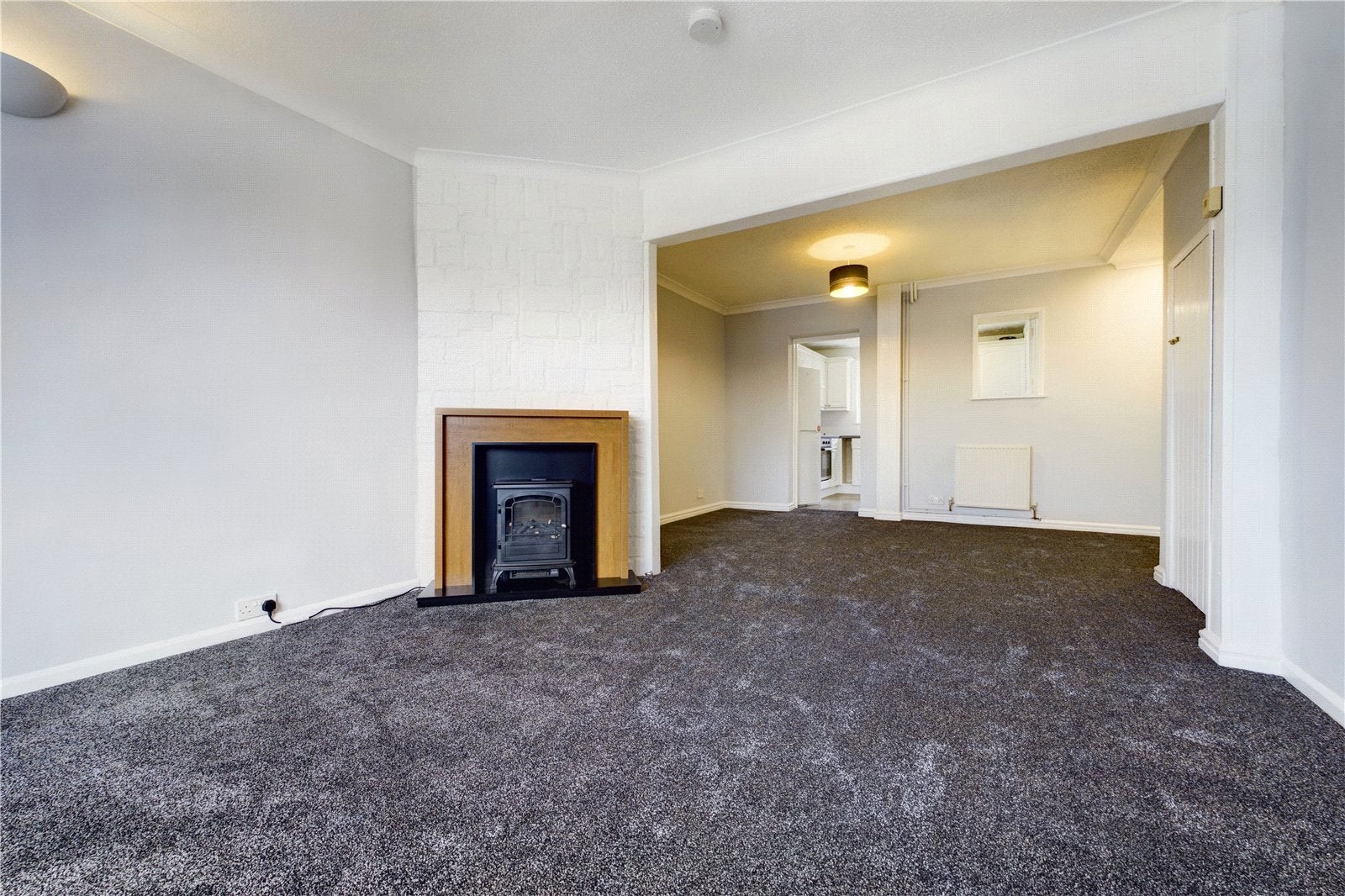 House Thirlmere Avenue in Reading