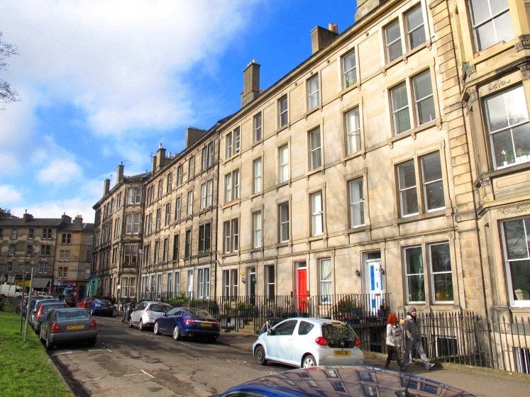 Flat Glengyle Terrace in City of Edinburgh