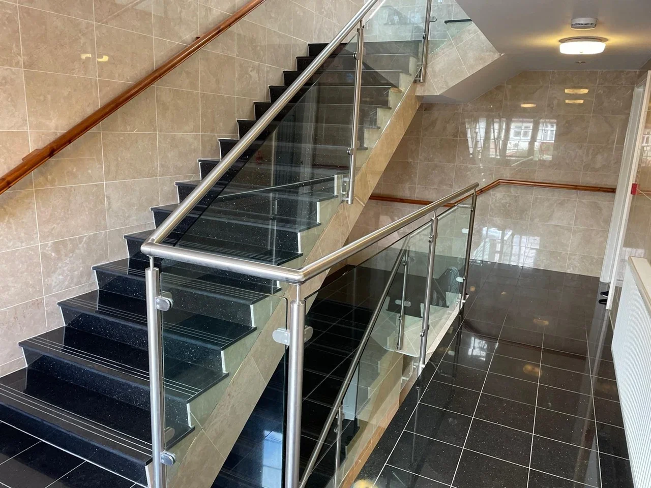 Flat Concorde Close in Greater London