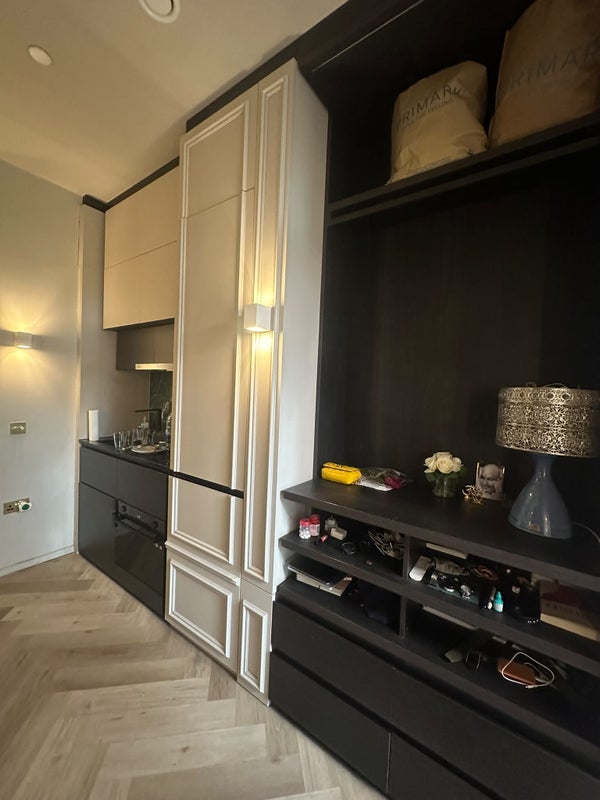 Flat Willesden Lane in Greater London
