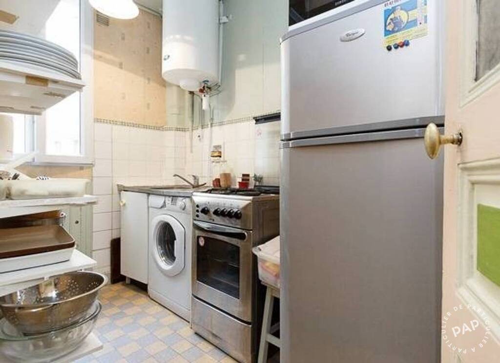 Room Avenue de la République in Paris