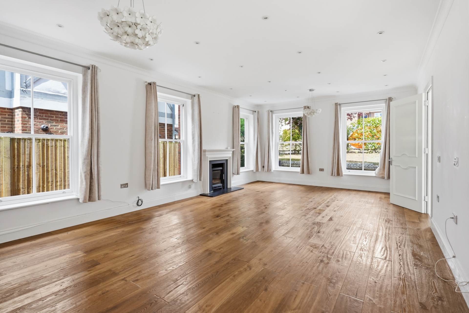 House Links Green Way in Cobham