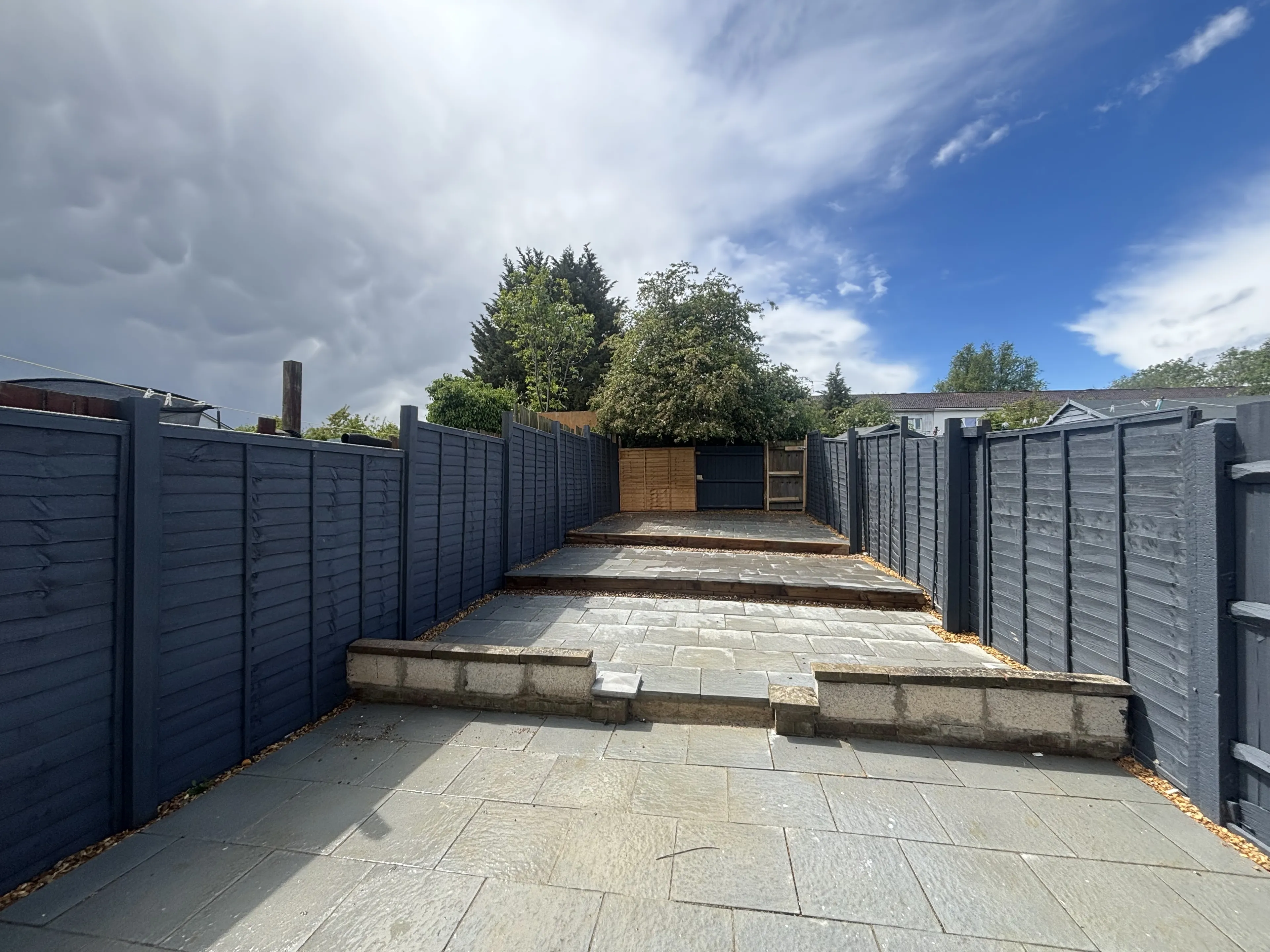 Room Farthing Grove in Milton Keynes
