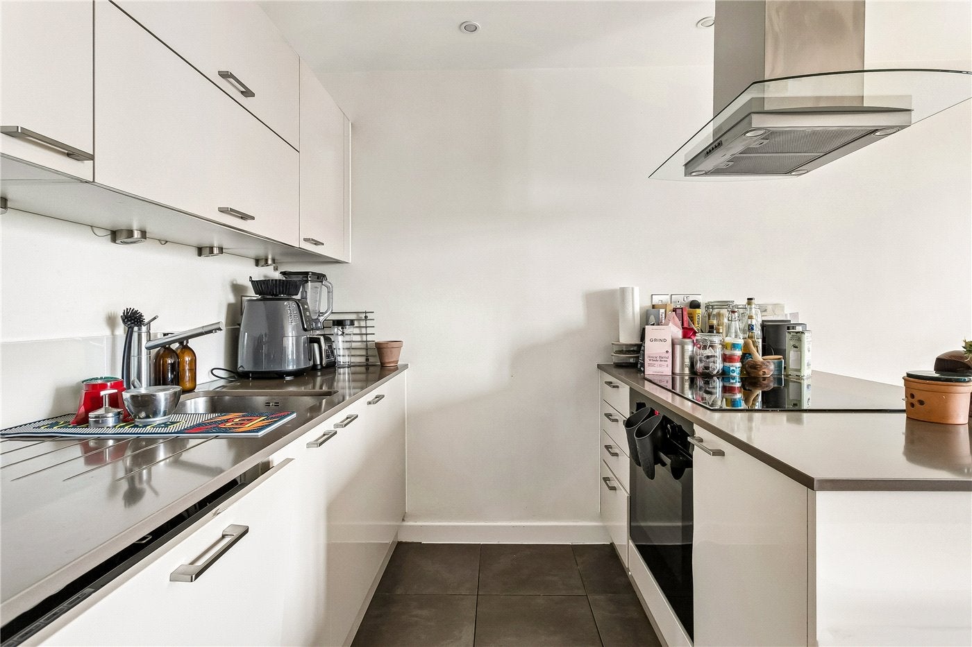 Flat Homerton Road in Greater London