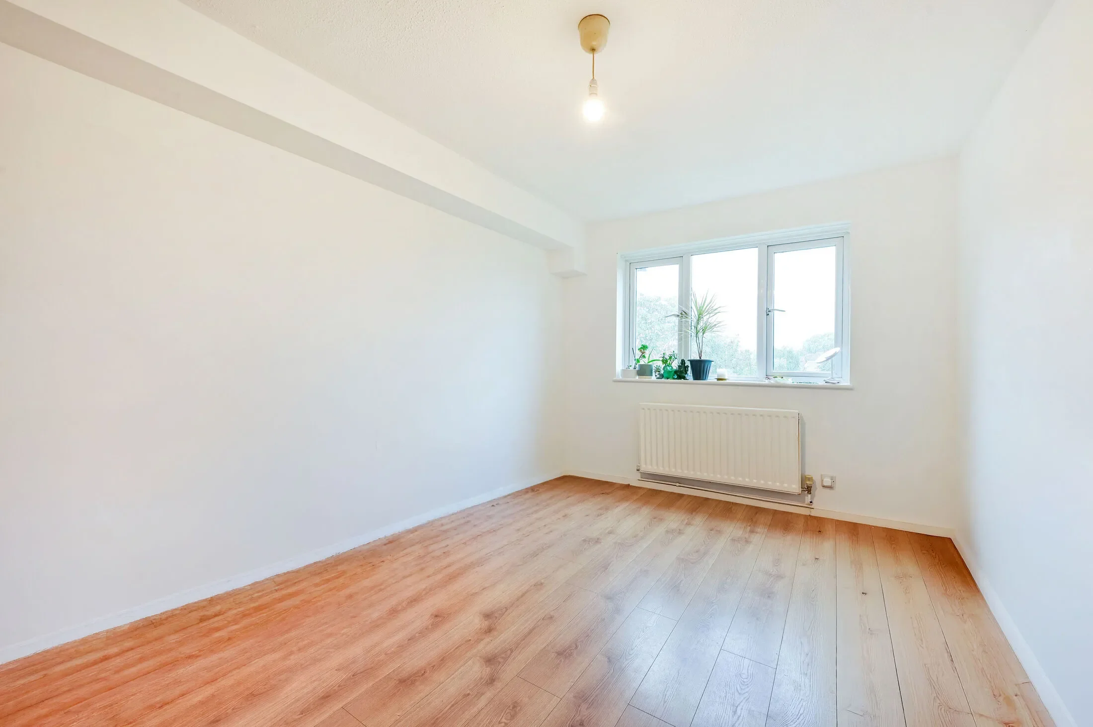 Flat Upper Richmond Road in Greater London