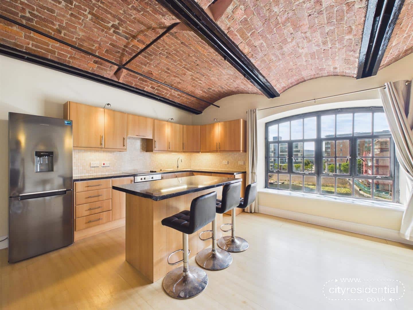 Flat Wapping in Liverpool