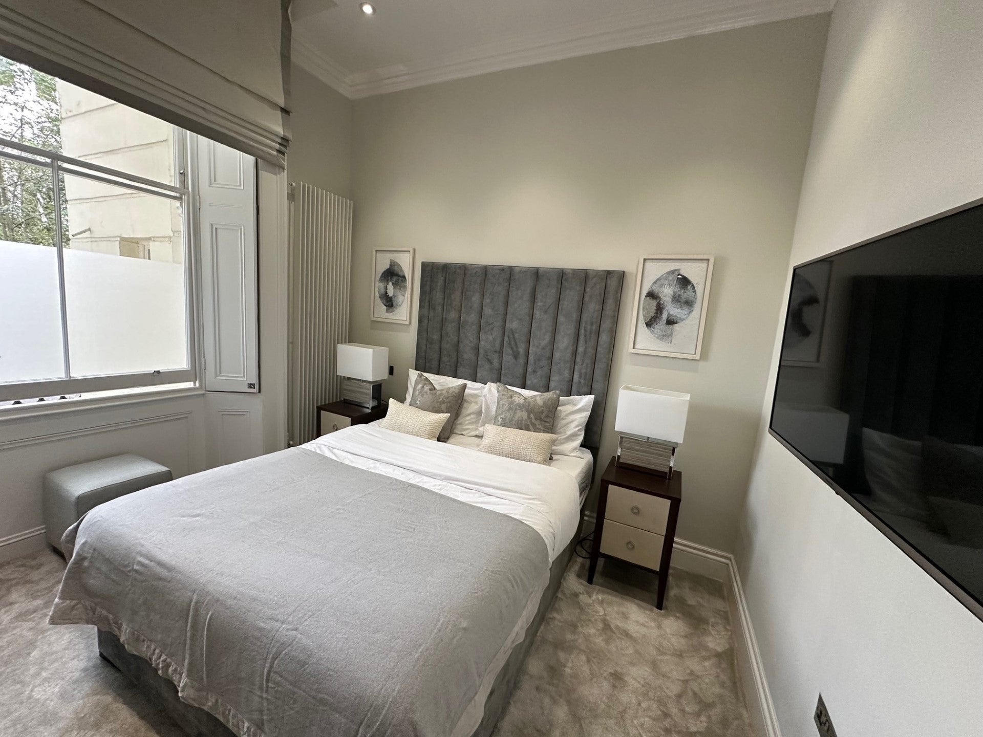 Flat Kensington Gardens Square in City of Westminster