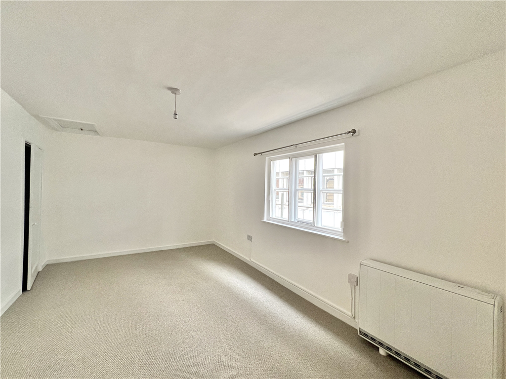 Flat All Saints Green in Norwich