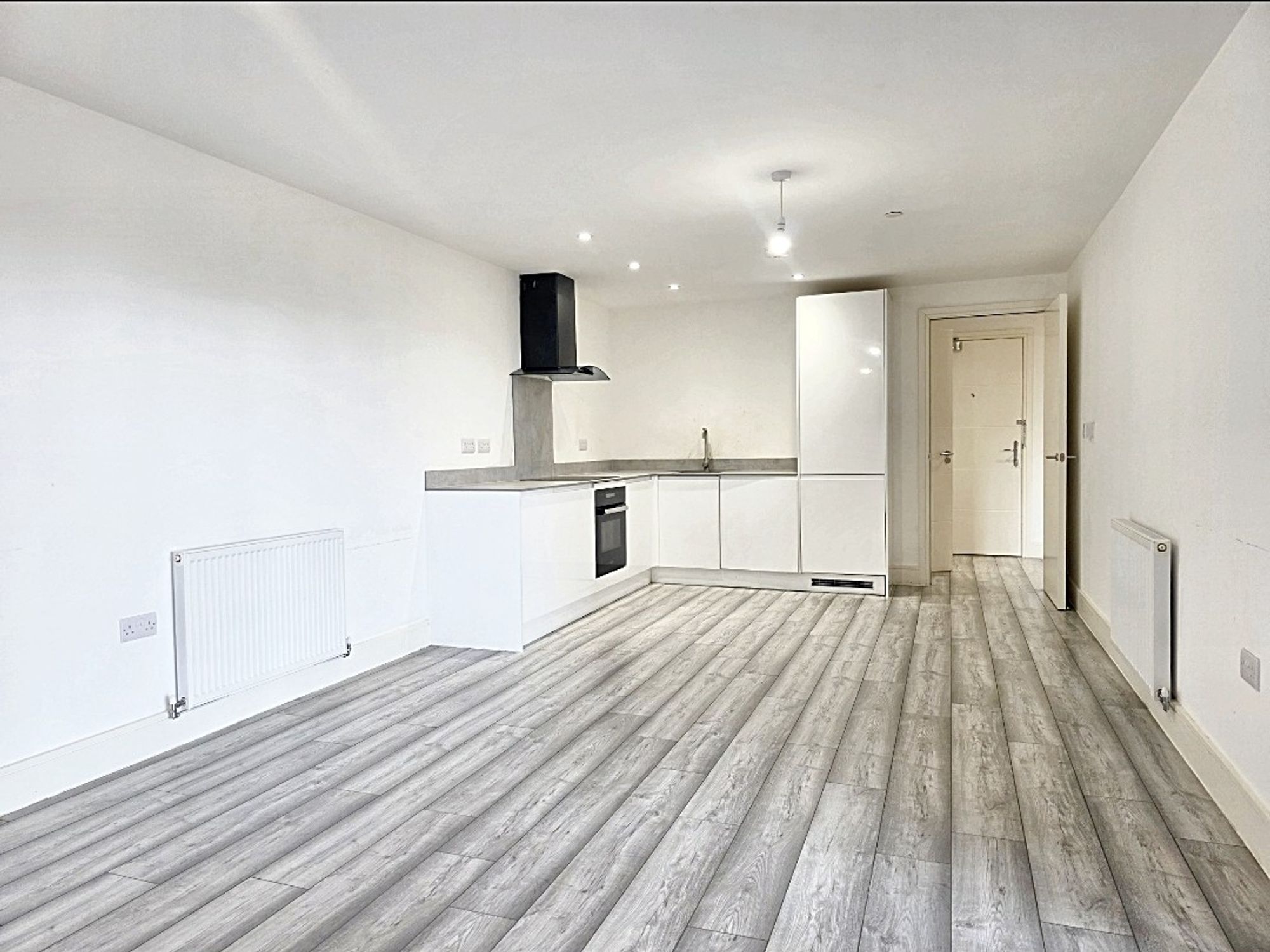 Flat Marlborough Road in Gillingham