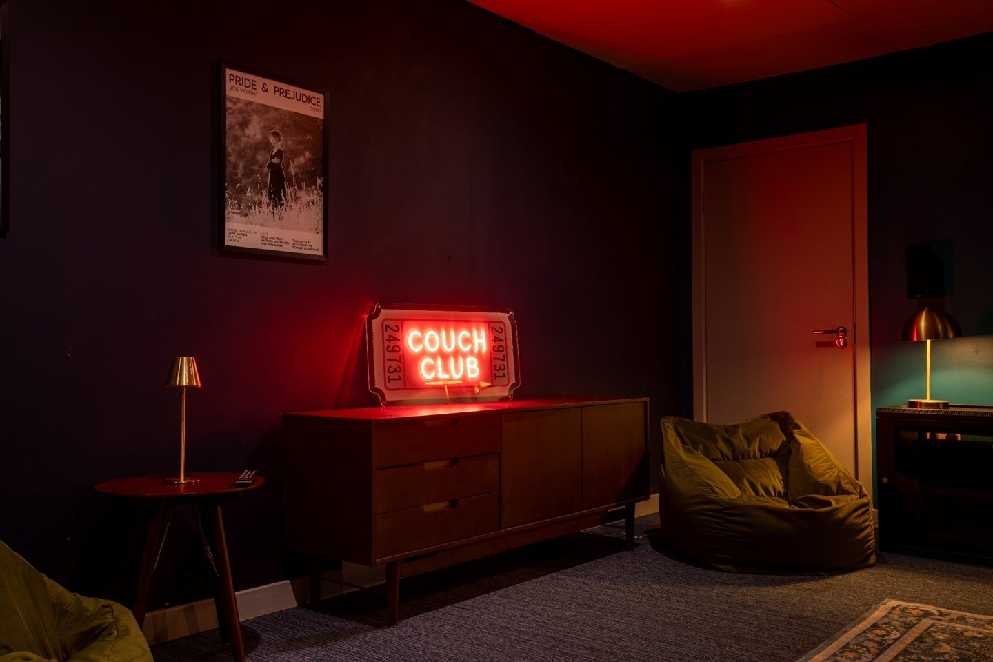 Room Stoddart Street in Newcastle upon Tyne