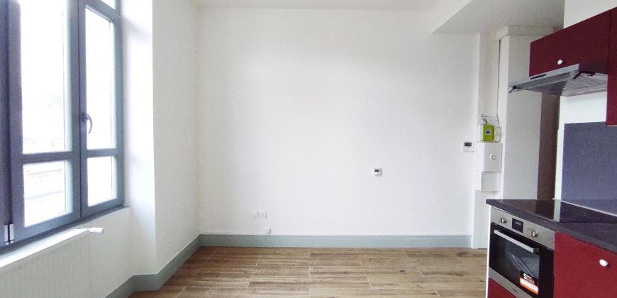 Flat Avenue des Anciens Combattants in Bourg-en-Bresse