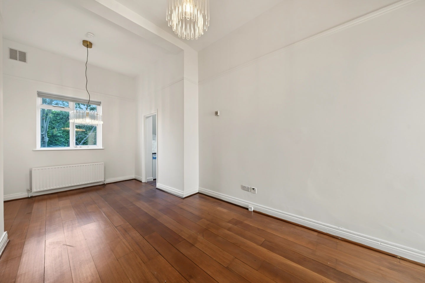 Flat Maclise Road in Greater London