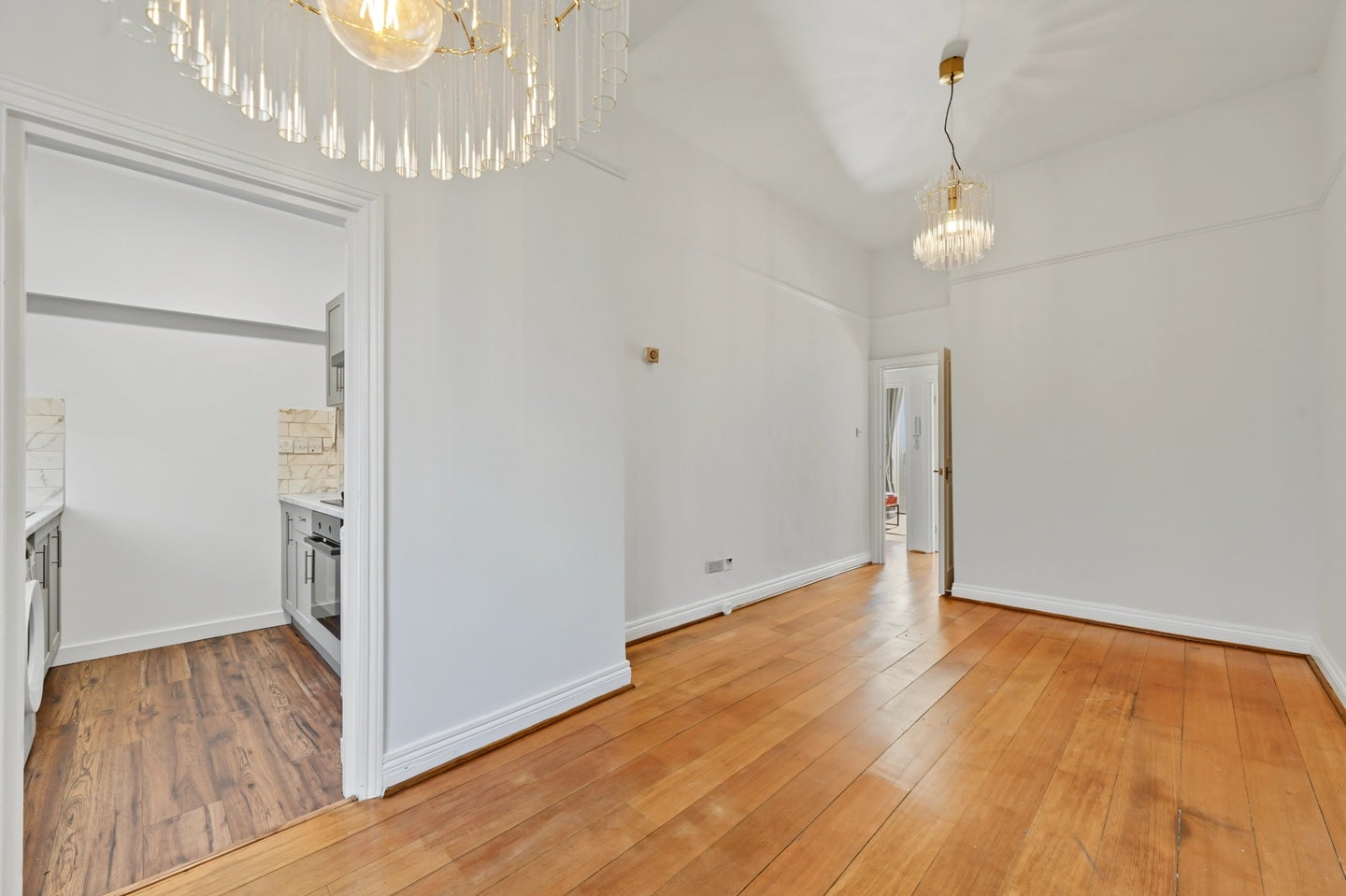 Flat Maclise Road in Greater London