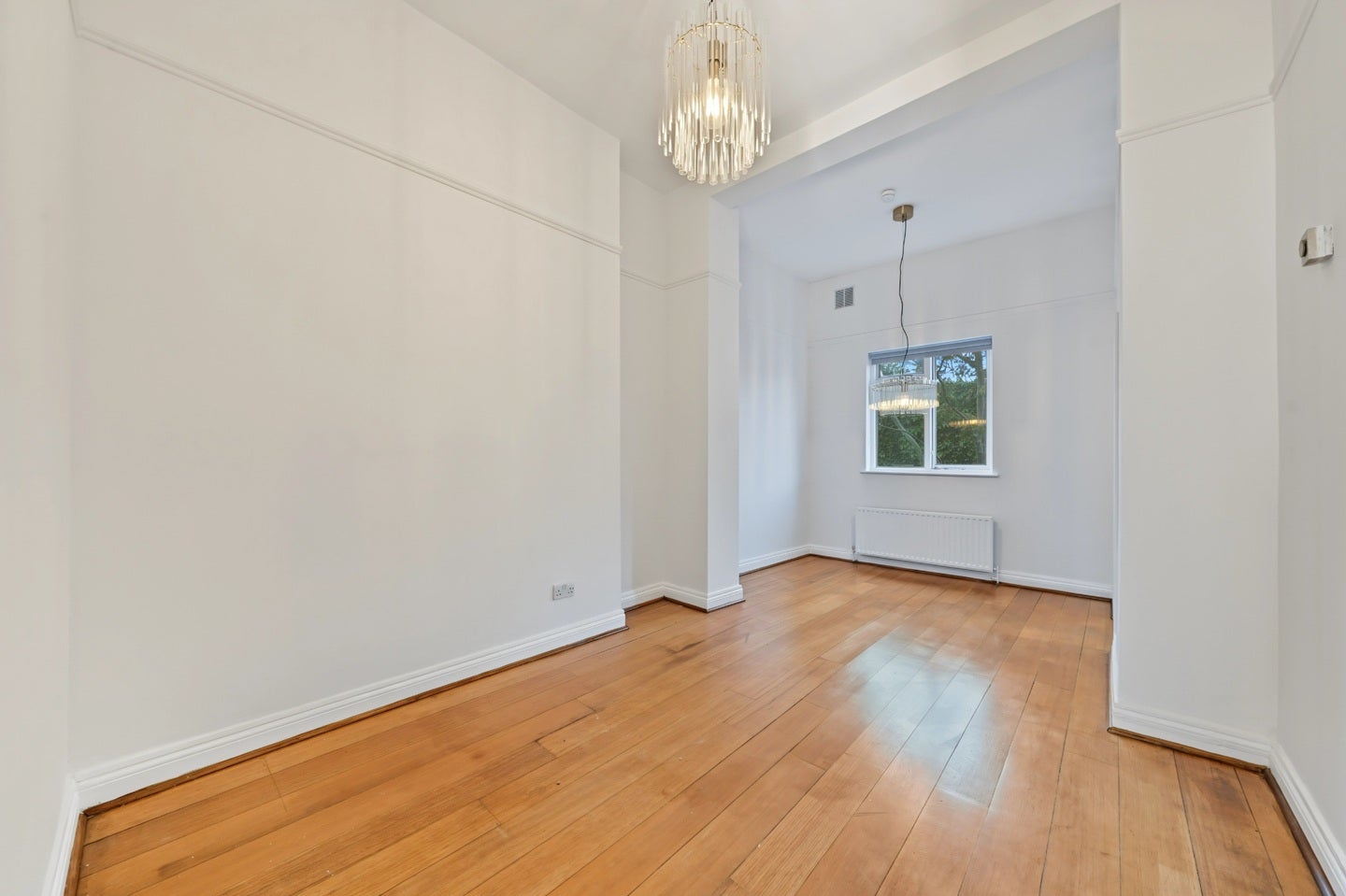 Flat Maclise Road in Greater London