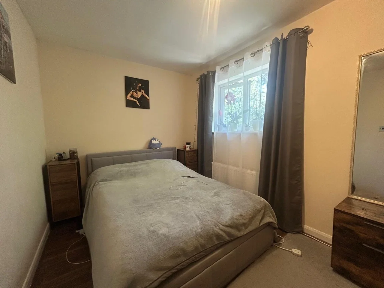 House Emerald Close in Greater London