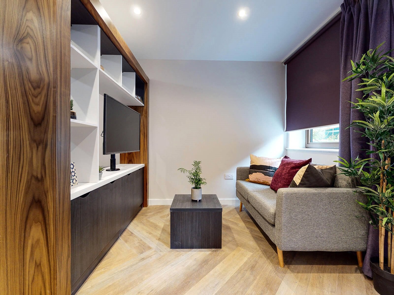 Flat Wade Lane in Leeds