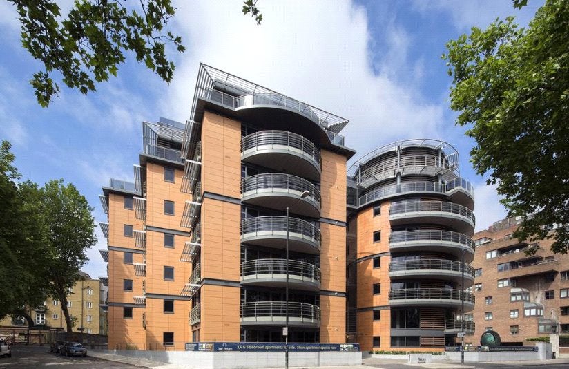 Flat Queen's Terrace in City of Westminster