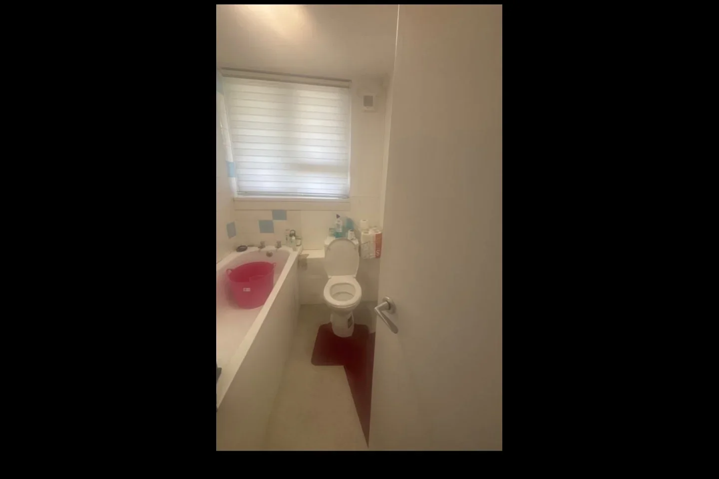 Room Amwell Street in Hoddesdon