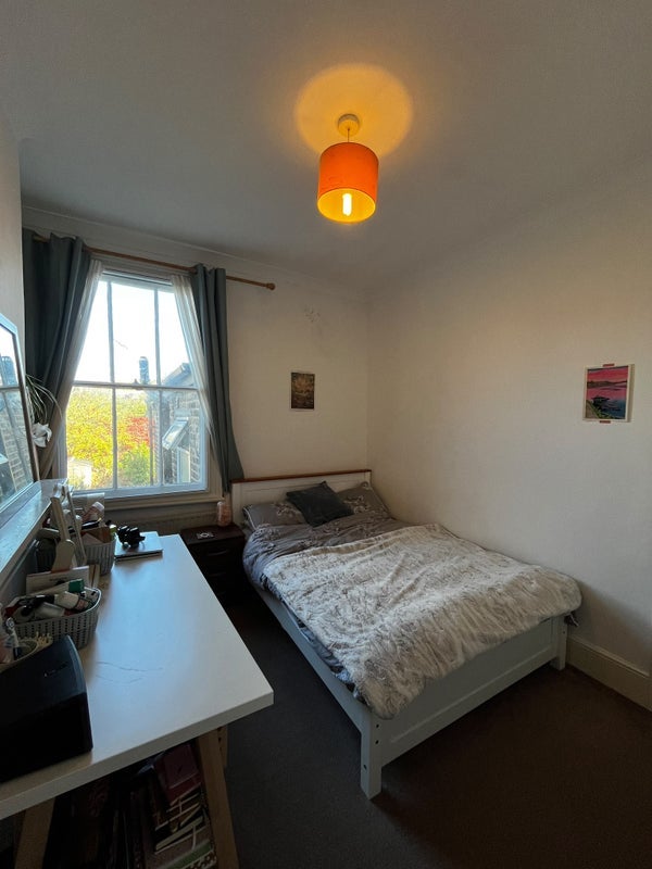 Room Lichfield Road in Greater London