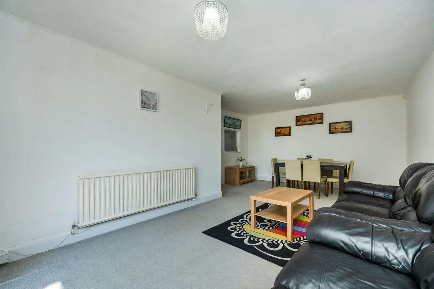 Flat The Spinney in Greater London