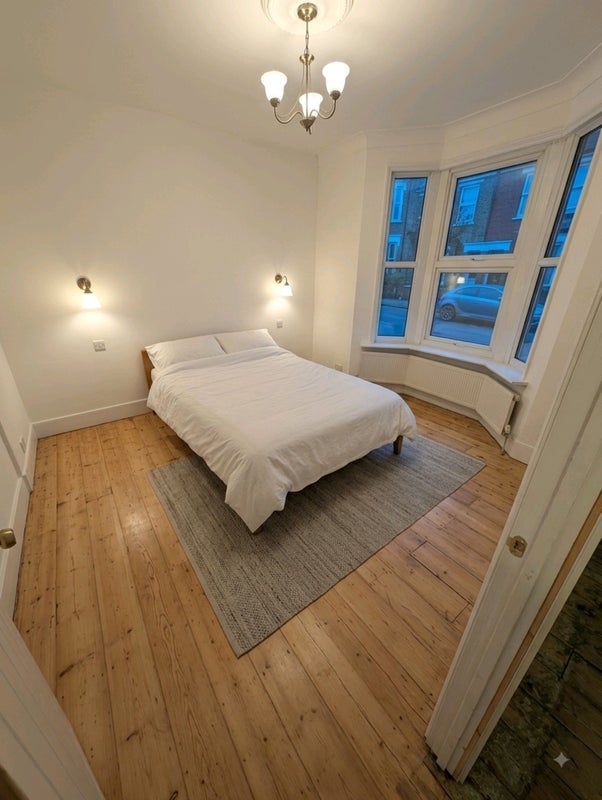 Room Winchelsea Road in Greater London