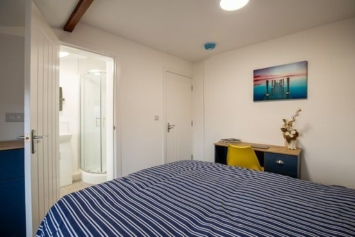 Room High Street in South Derbyshire