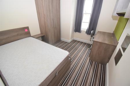 House Powers Court in Royal Leamington Spa