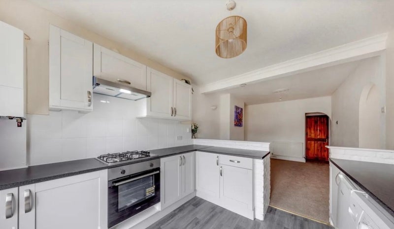 Room Morden Road in Greater London