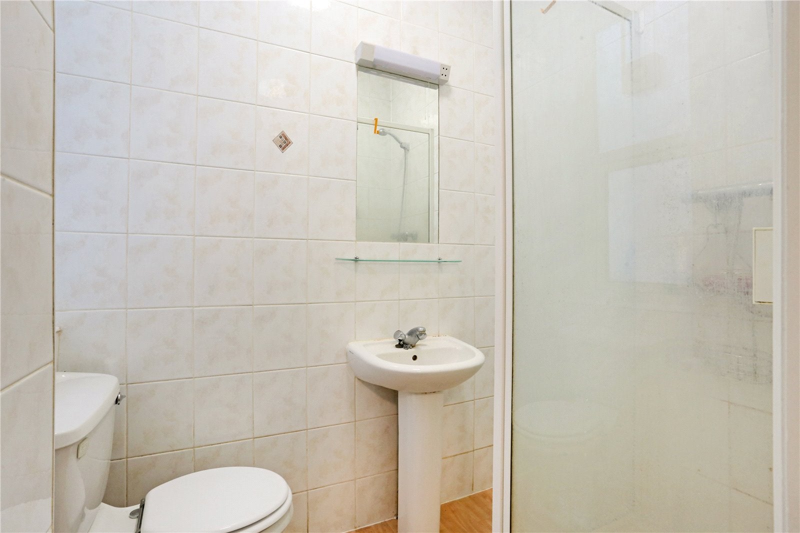 Flat Glendower Place in Greater London