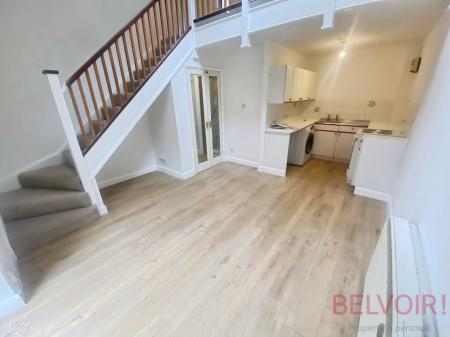 House Hounsfield Close in Newark and Sherwood