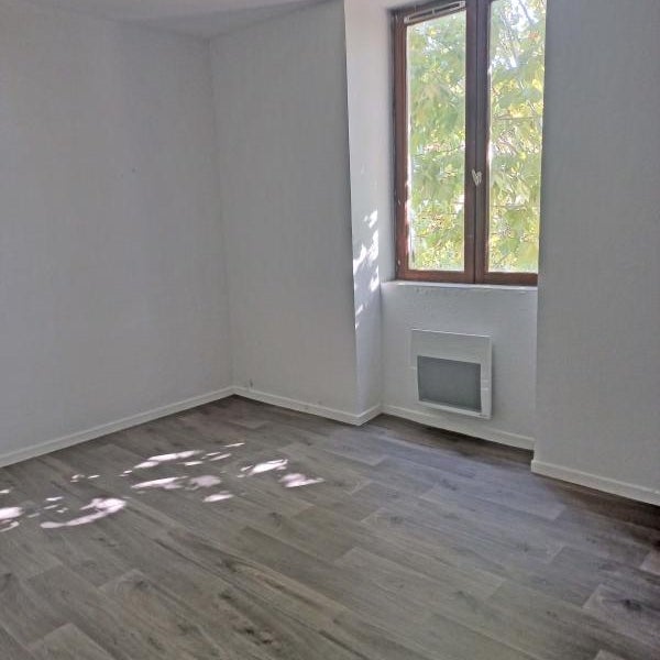 Appartement Rue du Marché Vieux à Crémieu