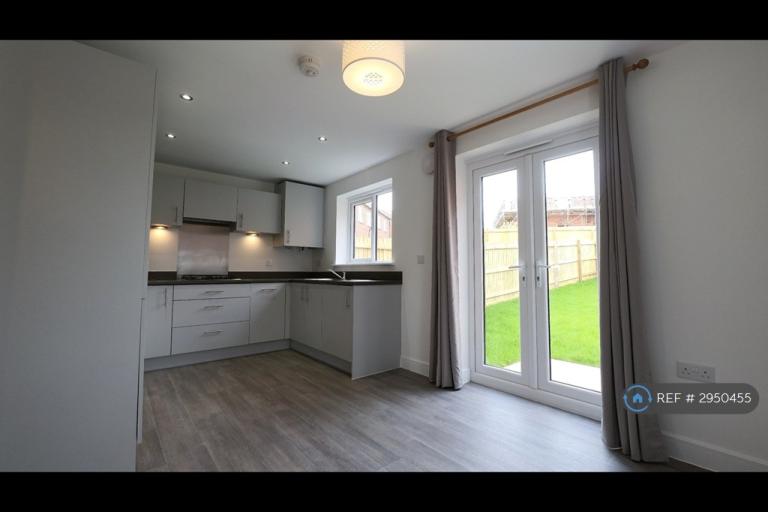 House Heron Crescent in Melton