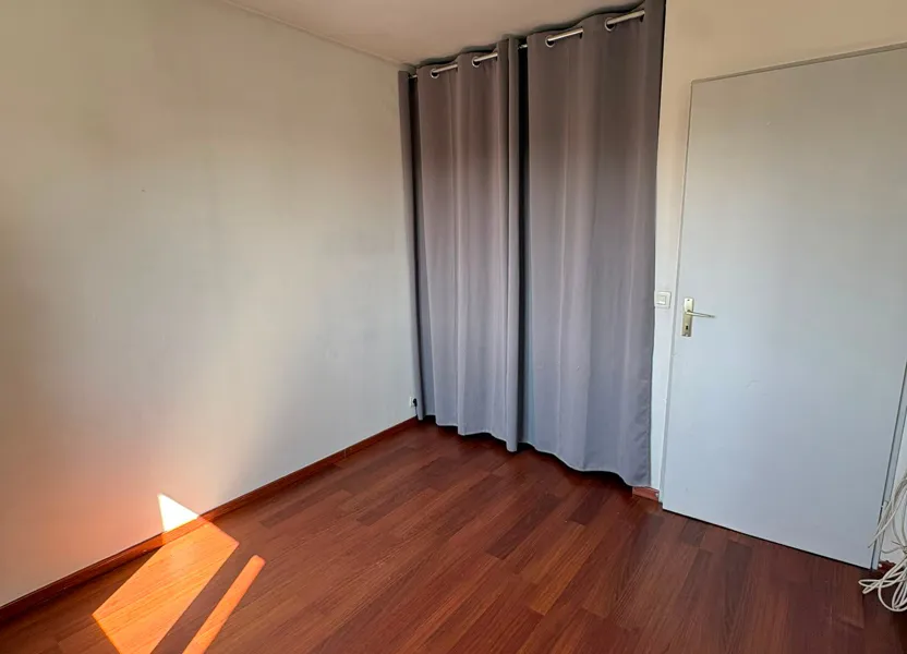 Flat Avenue de la Division Leclerc in Le Bourget