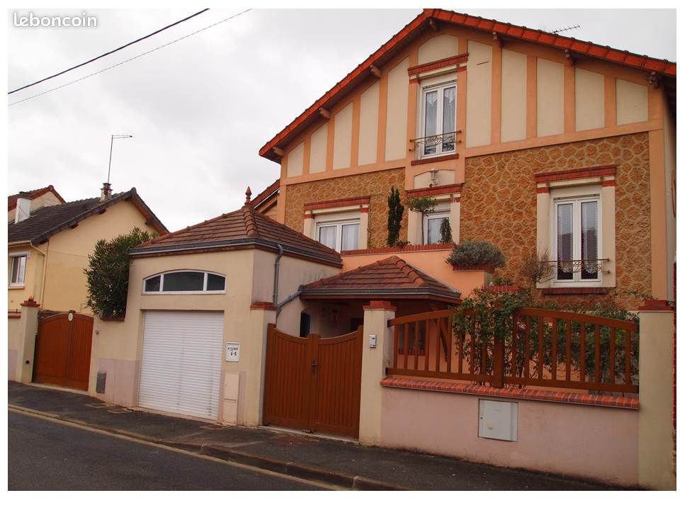 Chambre Rue Henri Dunant à Combs-la-Ville