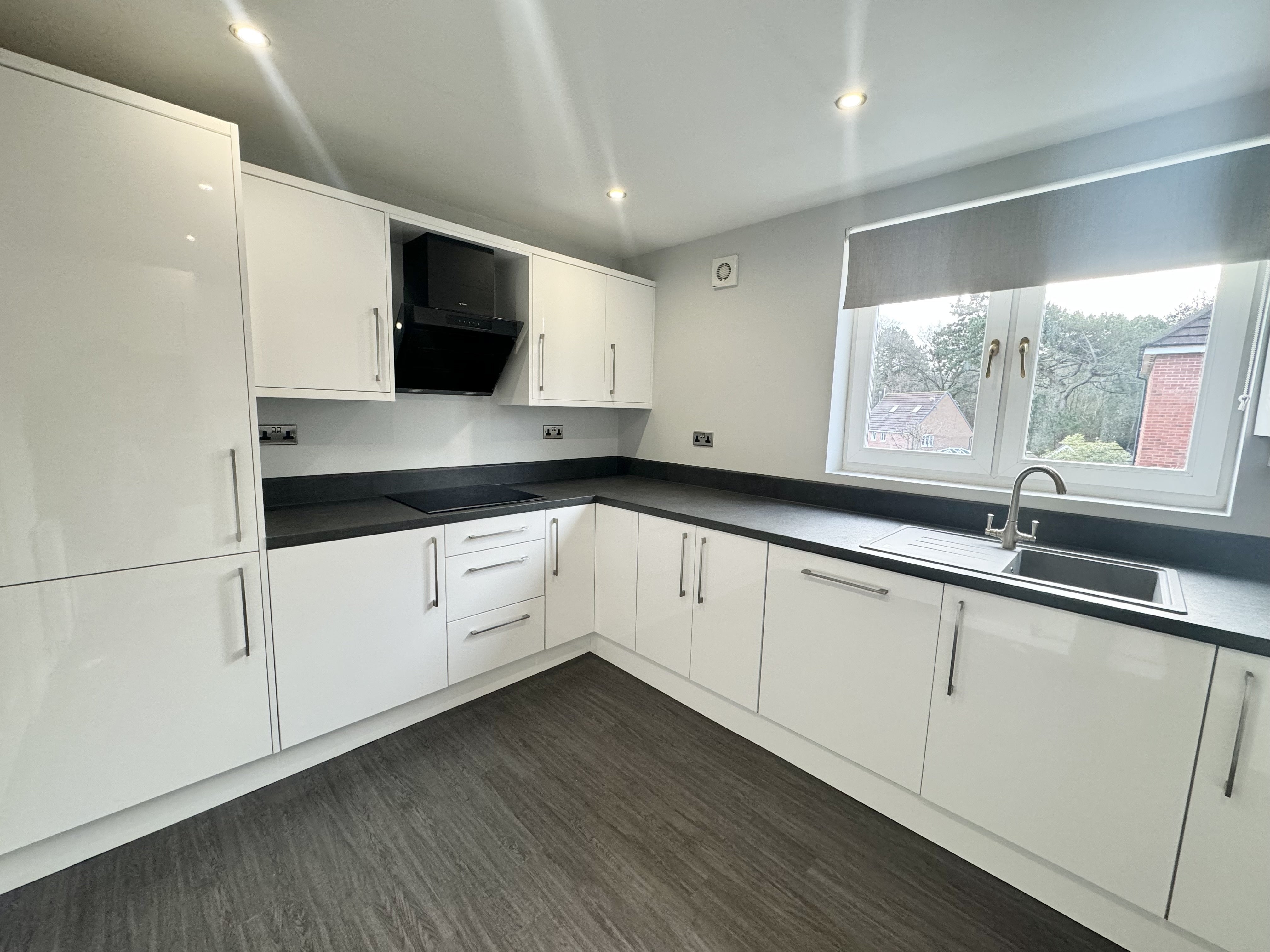 Flat Middlewood Drive East in Sheffield