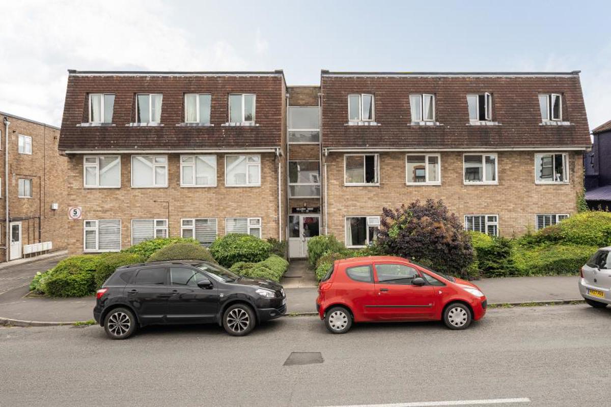 Flat Kellaway Avenue in Bristol