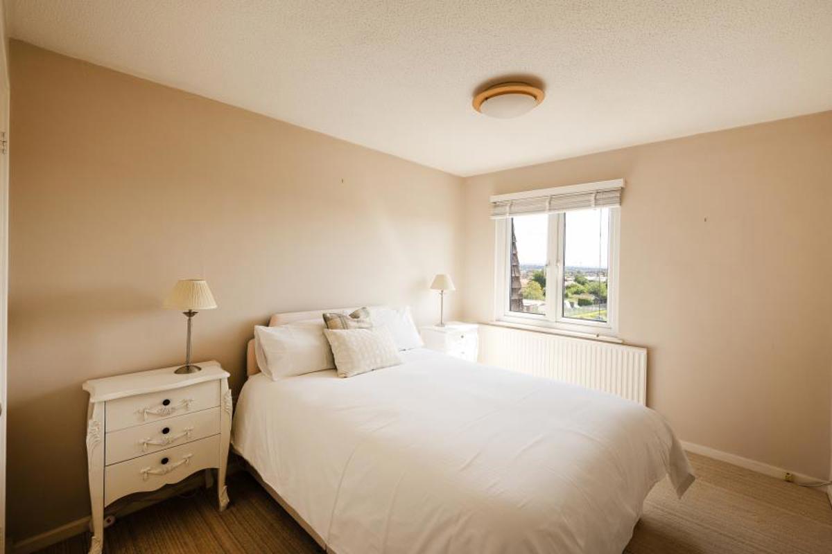 Flat Kellaway Avenue in Bristol