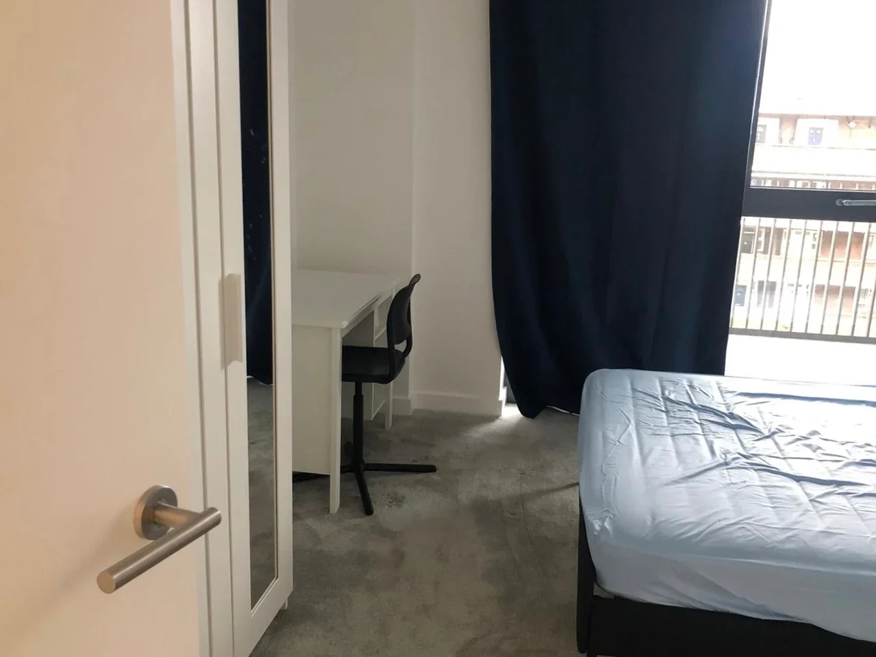 Flat Stroud Green Road in Greater London