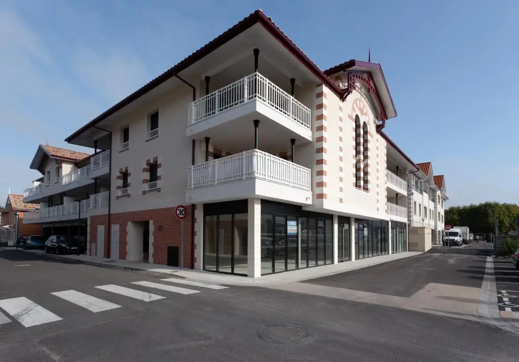 Flat Avenue de la Côte d'Argent in Marcheprime