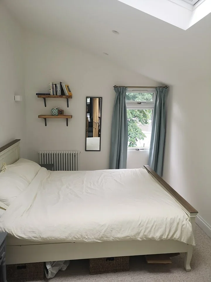 Flat Elmington Road in Greater London