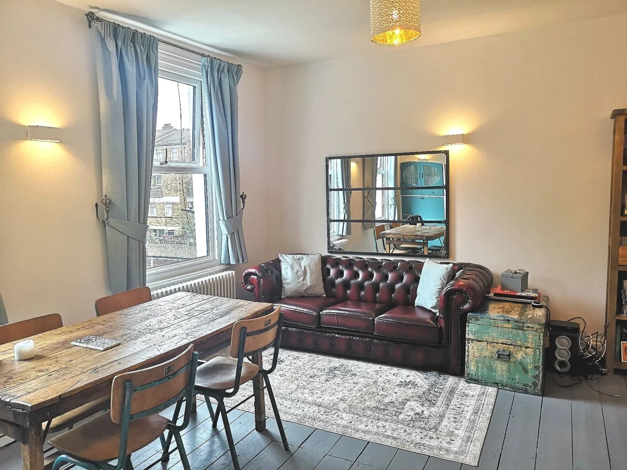 Flat Elmington Road in Greater London