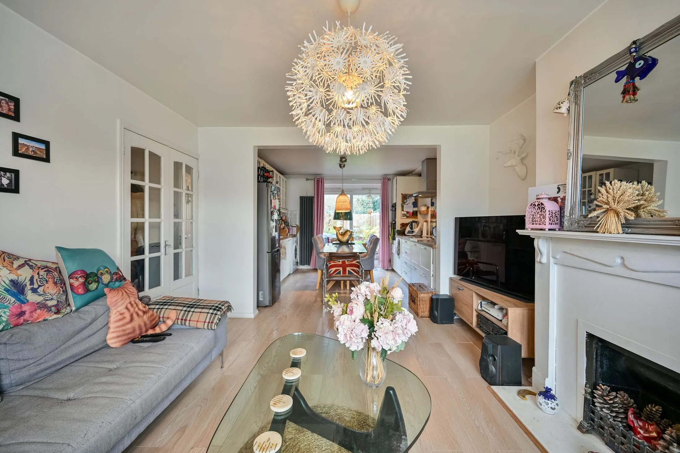 Flat Aboyne Drive in Greater London