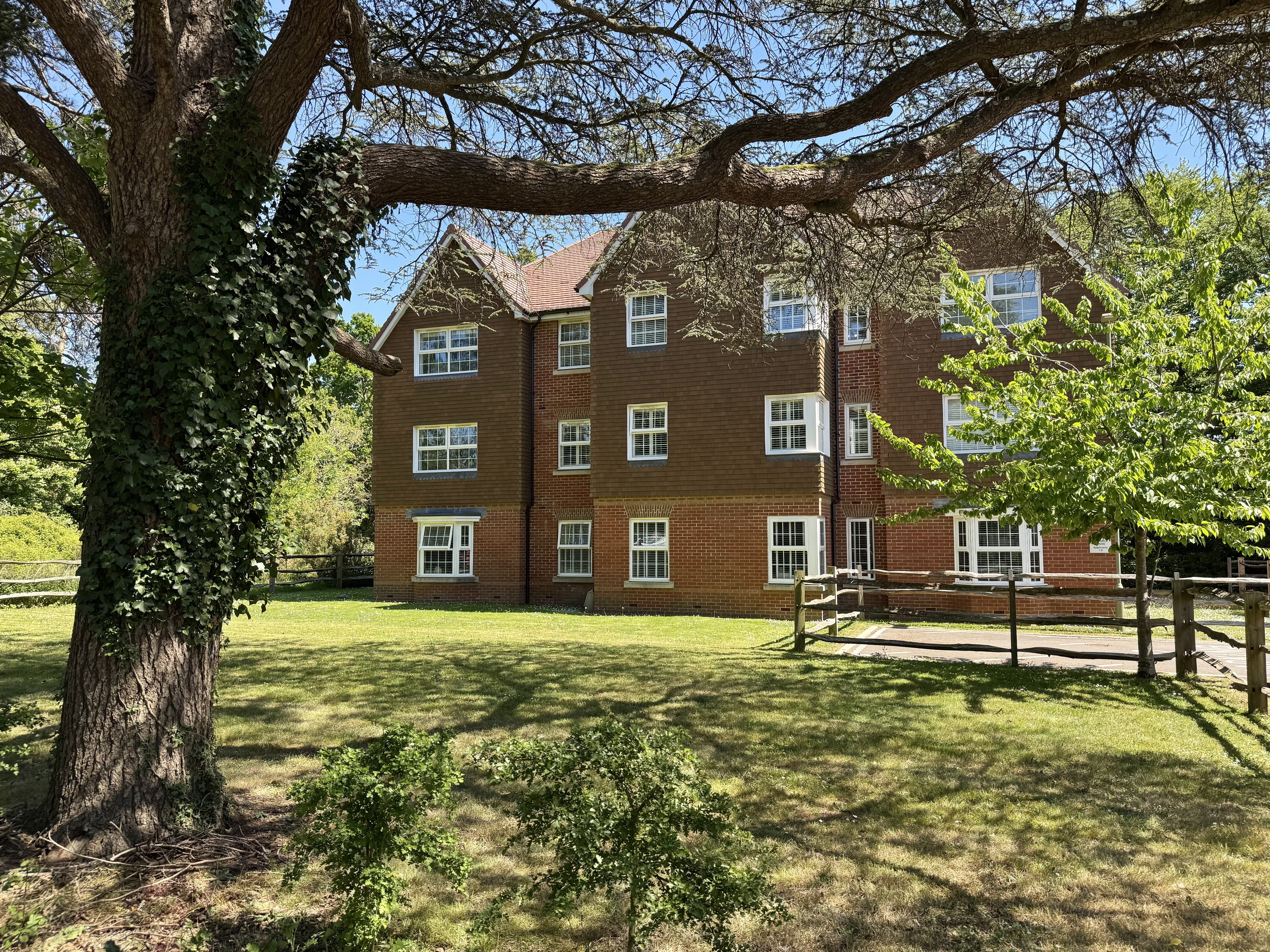Flat Montefiore Drive in Fareham