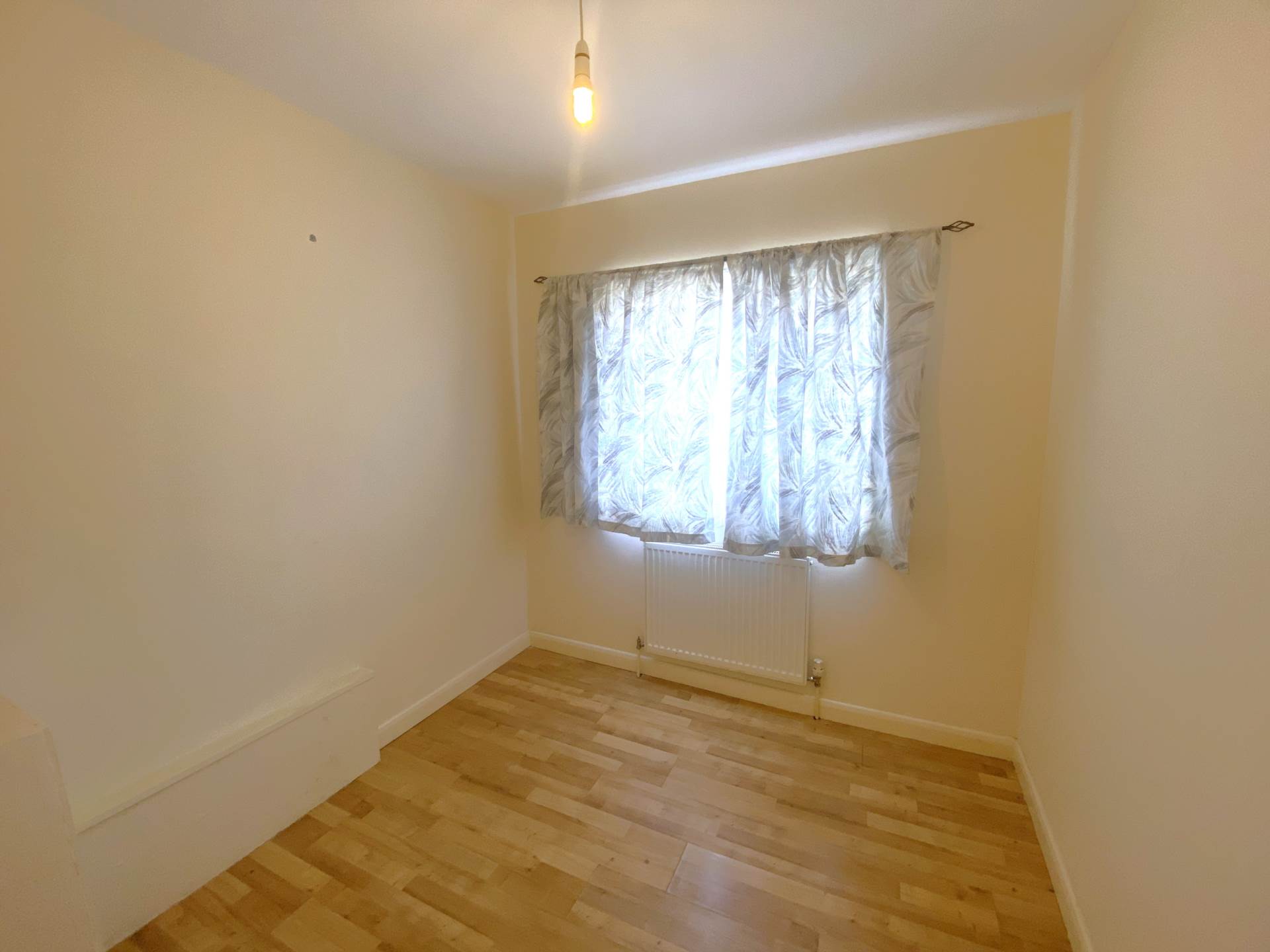 Flat Shaldon Drive in Greater London