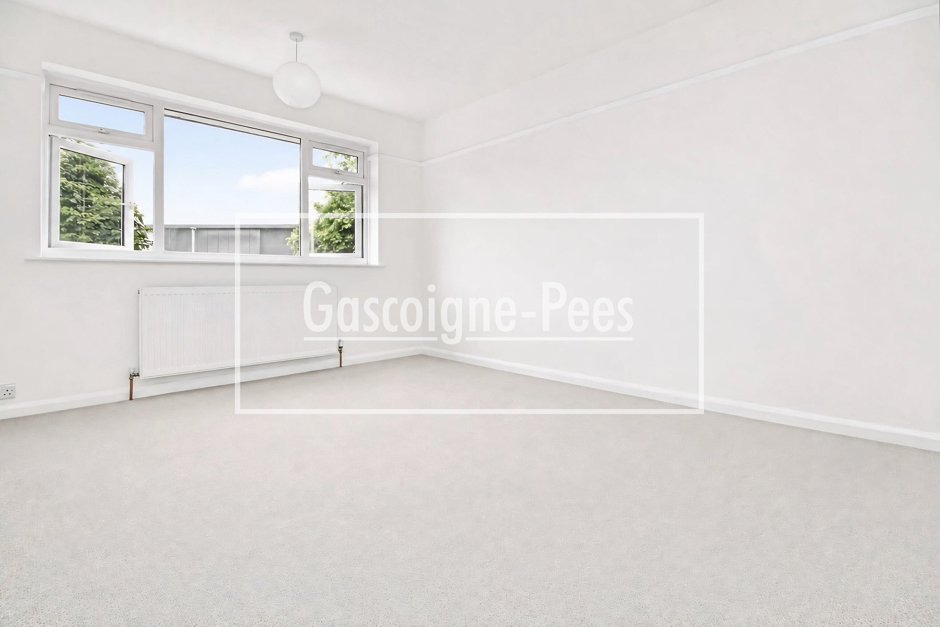 Flat Station Approach in Mole Valley
