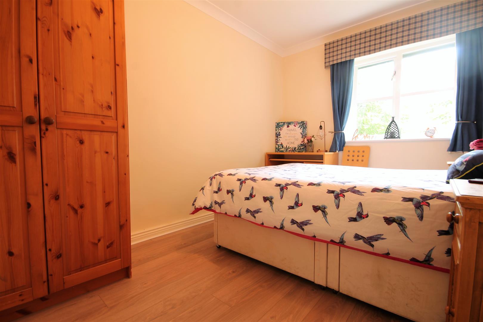 Flat Grenville Court in Cramlington
