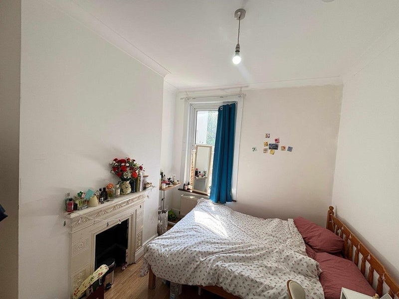 Room Rutland Gardens in Greater London