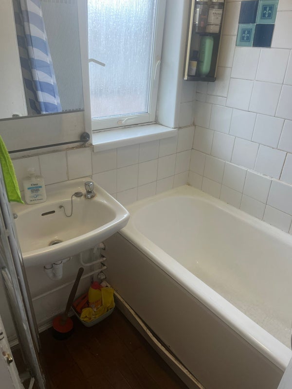 Room Phelp Street in Greater London