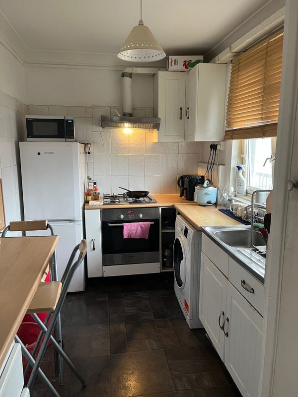 Room Phelp Street in Greater London